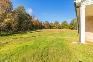 3600 Townland Cir, Clemmons, NC 27012 - Photo 16