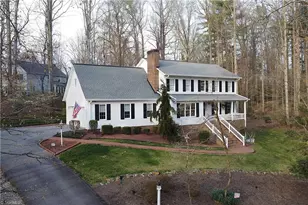 305 Old Farms Rd, Wilkesboro, NC 28697 - Photo 4