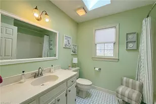 305 Old Farms Rd, Wilkesboro, NC 28697 - Photo 34