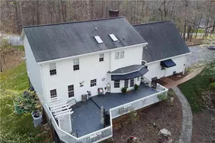 305 Old Farms Rd, Wilkesboro, NC 28697 - Photo 6