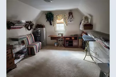 305 Old Farms Road, Wilkesboro, NC 28697 - Photo 36