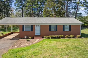 224 Dixon St, Lexington, NC 27292 - Photo 6