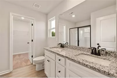 1048 Russell Drive, Winston-Salem, NC 27127 - Photo 8