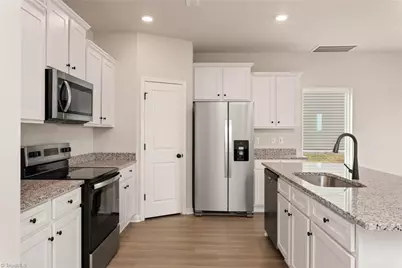 1048 Russell Drive, Winston-Salem, NC 27127 - Photo 18