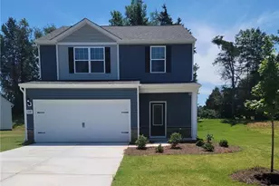 1048 Russell Dr, Winston-Salem, NC 27127 - Photo 1