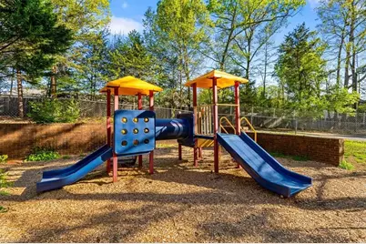 1552 Skeet Club Road, High Point, NC 27265 - Photo 24