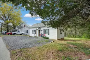 1409 Ridge Ave, Eden, NC 27288 - Photo 2