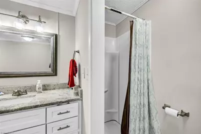 122 Clebourne Lane, Reidsville, NC 27320 - Photo 12