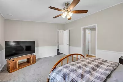 122 Clebourne Lane, Reidsville, NC 27320 - Photo 10