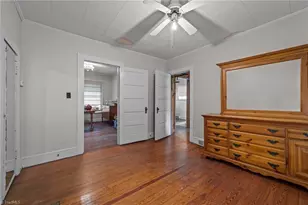 313 E King St, King, NC 27021 - Photo 18