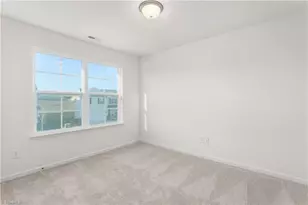 1036 Thicket Dr, Burlington, NC 27217 - Photo 24