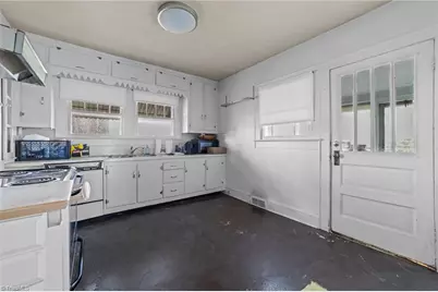 313 King Street, King, NC 27021 - Photo 22