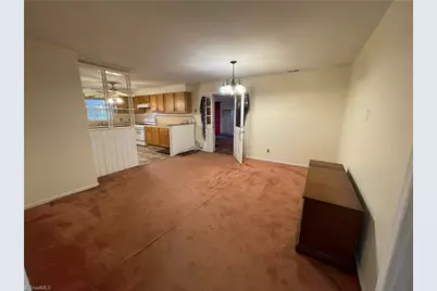 2621 Creekwood Drive, Winston-Salem, NC 27103 - Photo 4