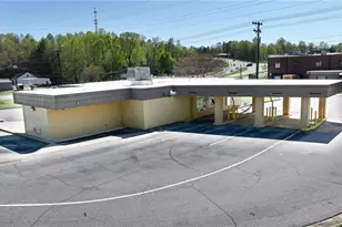 211 Elkin Hwy, North Wilkesboro, NC 28659 - Photo 6