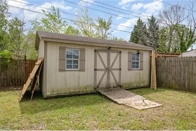 725 S Beaumont Avenue, Burlington, NC 27217 - Photo 24