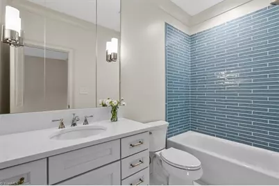 905 Brookside Drive, Greensboro, NC 27408 - Photo 38