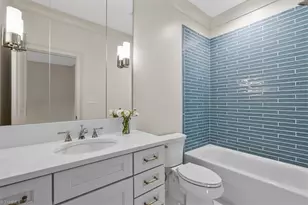 905 Brookside Dr, Greensboro, NC 27408 - Photo 38