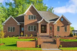 905 Brookside Dr, Greensboro, NC 27408 - Photo 4