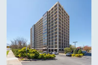 1101 N Elm Street #104, Greensboro, NC 27401 - Photo 2