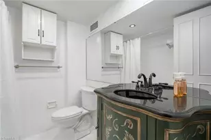 1101 N Elm St, Greensboro, NC 27401 - Photo 12