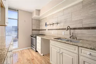 1101 N Elm St, Greensboro, NC 27401 - Photo 10