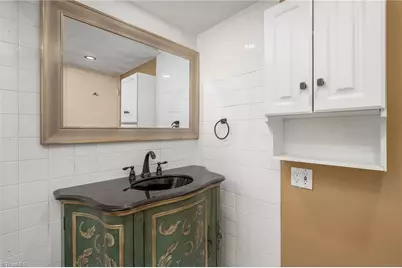 1101 N Elm Street #104, Greensboro, NC 27401 - Photo 18