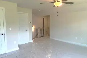 7653 Valhalla Wy, Greensboro, NC 27409 - Photo 10