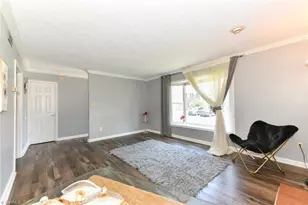 307 College Rd, Greensboro, NC 27410 - Photo 8