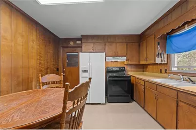 2319 James Boswell Road, Burlington, NC 27217 - Photo 6