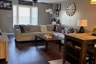 307 Carrington Ln, Thomasville, NC 27360 - Photo 8