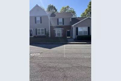 307 Carrington Lane, Thomasville, NC 27360 - Photo 2