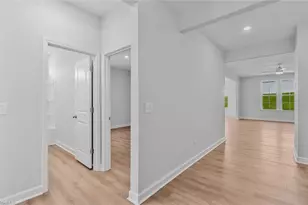 713 Cinnamon Hl Dr, Winston-Salem, NC 27106 - Photo 4