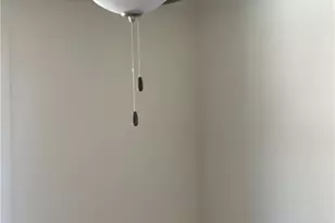 518 Whiteoak St, High Point, NC 27260 - Photo 8