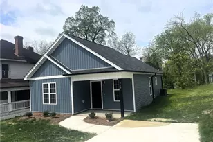 518 Whiteoak St, High Point, NC 27260 - Photo 2