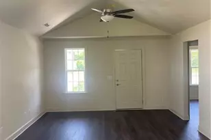 518 Whiteoak St, High Point, NC 27260 - Photo 10