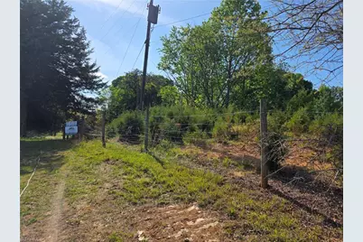 000 Beroth Street, Yadkinville, NC 27055 - Photo 4