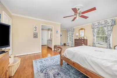 15 Fountain Manor Drive #B, Greensboro, NC 27405 - Photo 16