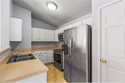 120 James Road #3B, High Point, NC 27265 - Photo 2