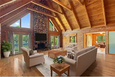 2404 Hunters Ridge Drive, Pleasant Garden, NC 27313 - Photo 4