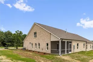 3515 Townland Cir, Clemmons, NC 27012 - Photo 2