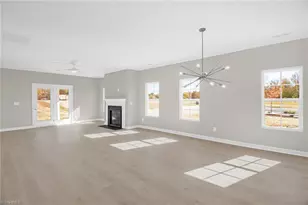 3601 Townland Cir, Clemmons, NC 27012 - Photo 4