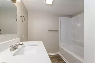 128 Kathland Ave, Thomasville, NC 27360 - Photo 16