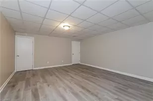 128 Kathland Ave, Thomasville, NC 27360 - Photo 14