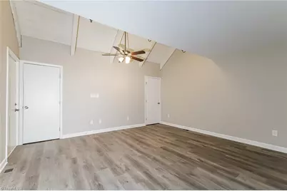 128 Kathland Avenue, Thomasville, NC 27360 - Photo 10