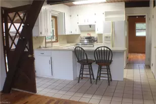 2950 Beroth Rd, Pfafftown, NC 27040 - Photo 8