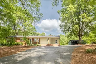 1401 Walnut St, Reidsville, NC 27320 - Photo 4