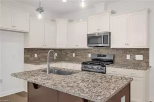 3607 Townland Cir, Clemmons, NC 27012 - Photo 12
