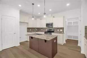 3607 Townland Cir, Clemmons, NC 27012 - Photo 14