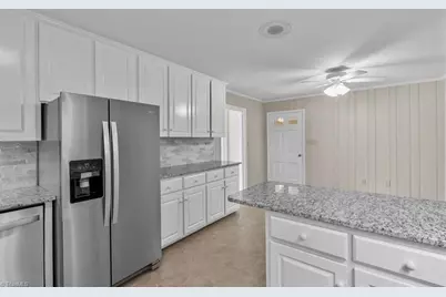 5329 Seagrove Plank Road, Asheboro, NC 27205 - Photo 16