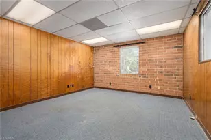 145 S Walnut Cir, Greensboro, NC 27409 - Photo 10